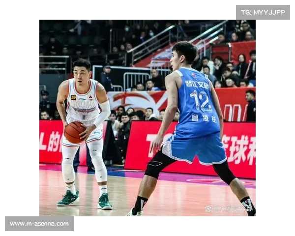 CBA纪录片拍摄，揭秘球员训练日常